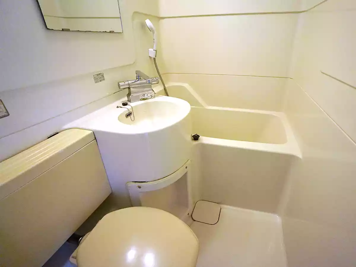 エリアワン岡山駅北の共有部写真