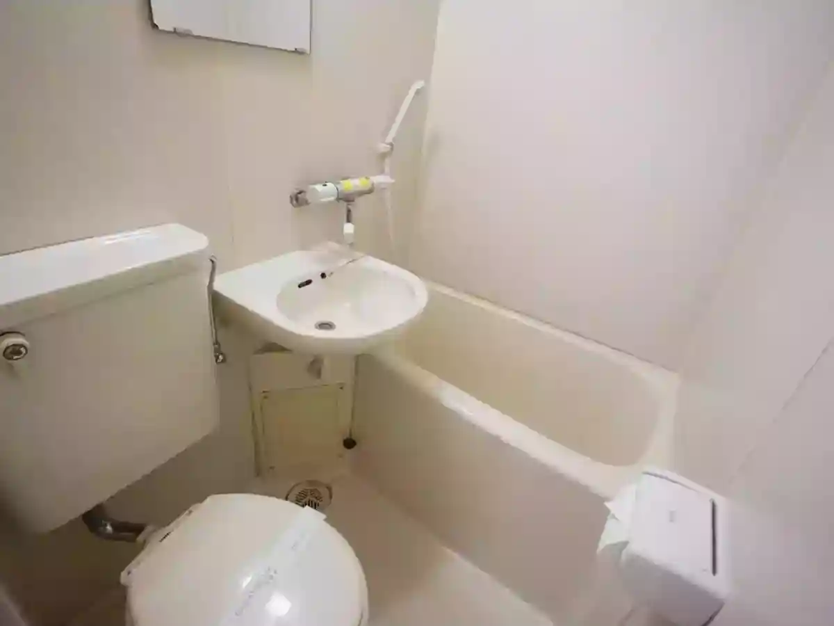 エリアワン栗林公園南の共有部写真