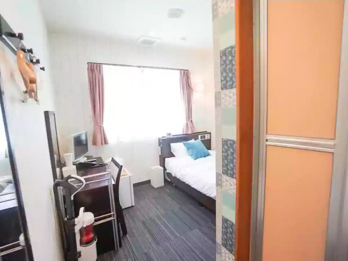 小さなホテルSHIMOKOSHIKI＜甑島・下甑島＞（シングル）(夕食/有料プランあり)　の写真